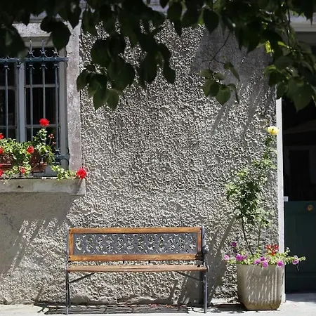 Le Rose Di Vittoria Nel A Pochi Minuti Di Auto Dalle Spiagge *