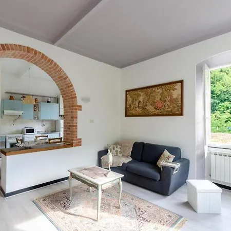 Le Rose Di Vittoria Nel A Pochi Minuti Di Auto Dalle Spiagge *