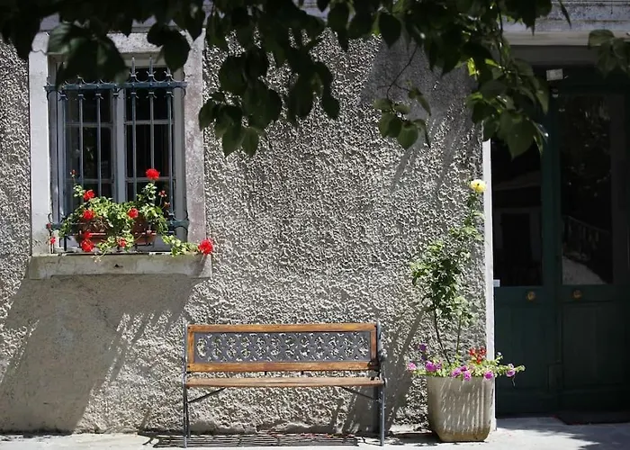 Le Rose Di Vittoria Nel A Pochi Minuti Di Auto Dalle Spiagge *